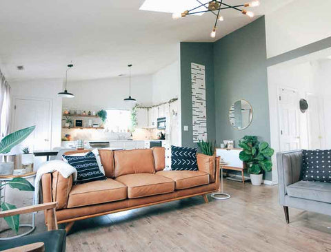 Air Purifier Benefits: How An Air Purifier Can Improve Your Health & Home. Image courtesy Unsplash: https://unsplash.com/photos/living-room-L7EwHkq1B2s