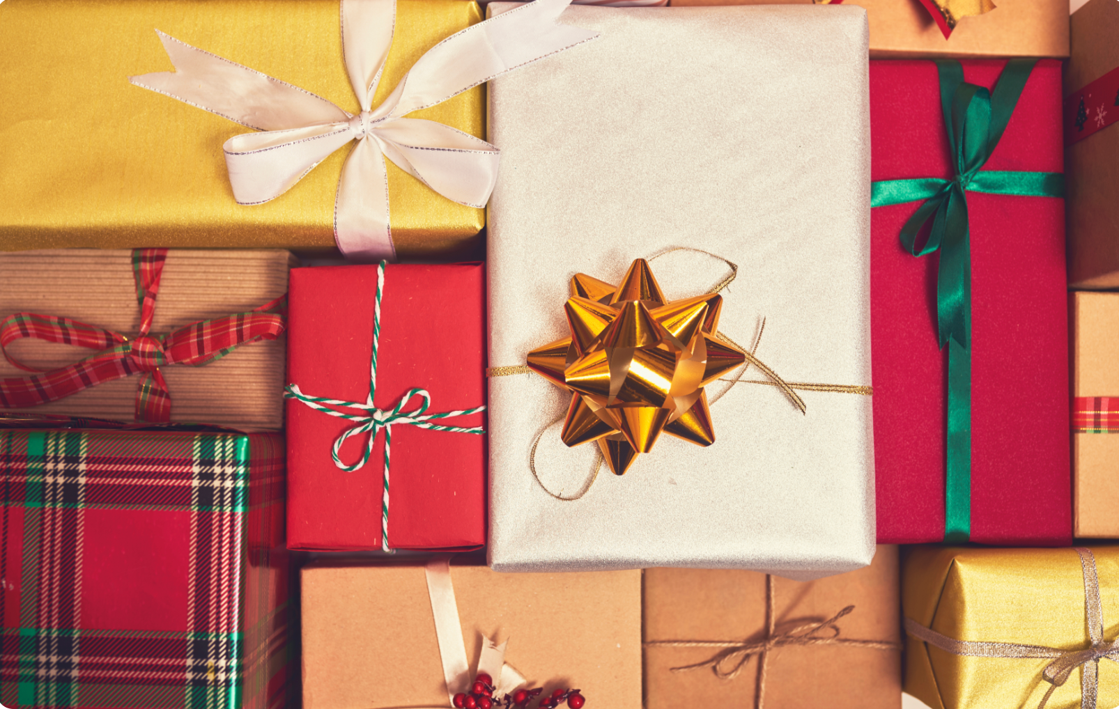 Top Holiday Gifts That Lower Air Quality: Our 2025 Naughty List